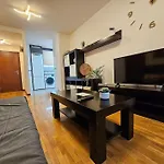 Apartamento 1a120 Coqueto Y Tranquilo Apto En *